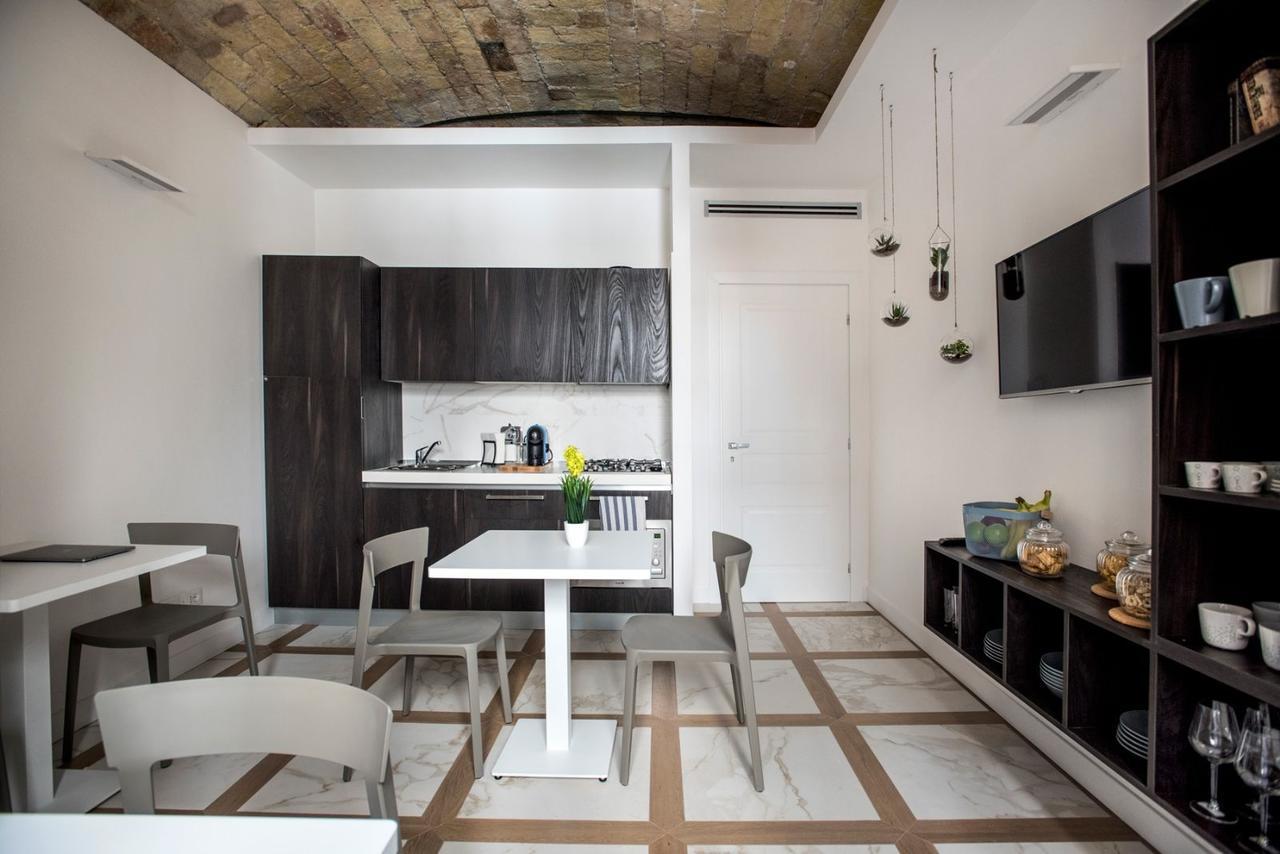 Kambal Luxury Suites Rom Exteriör bild